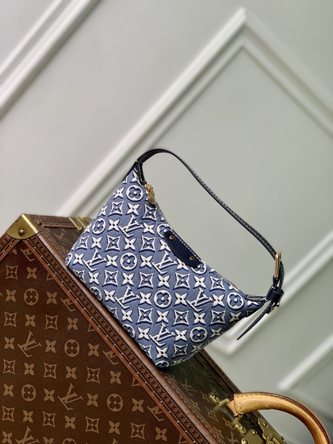Louis Vuitton Pochette Hills M29879 Denim blue