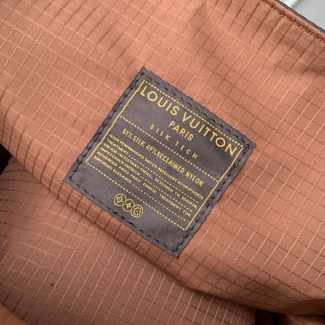 Louis vuitton Jet Lag Bag MM Louis Vuitton Silk Tech M2A425