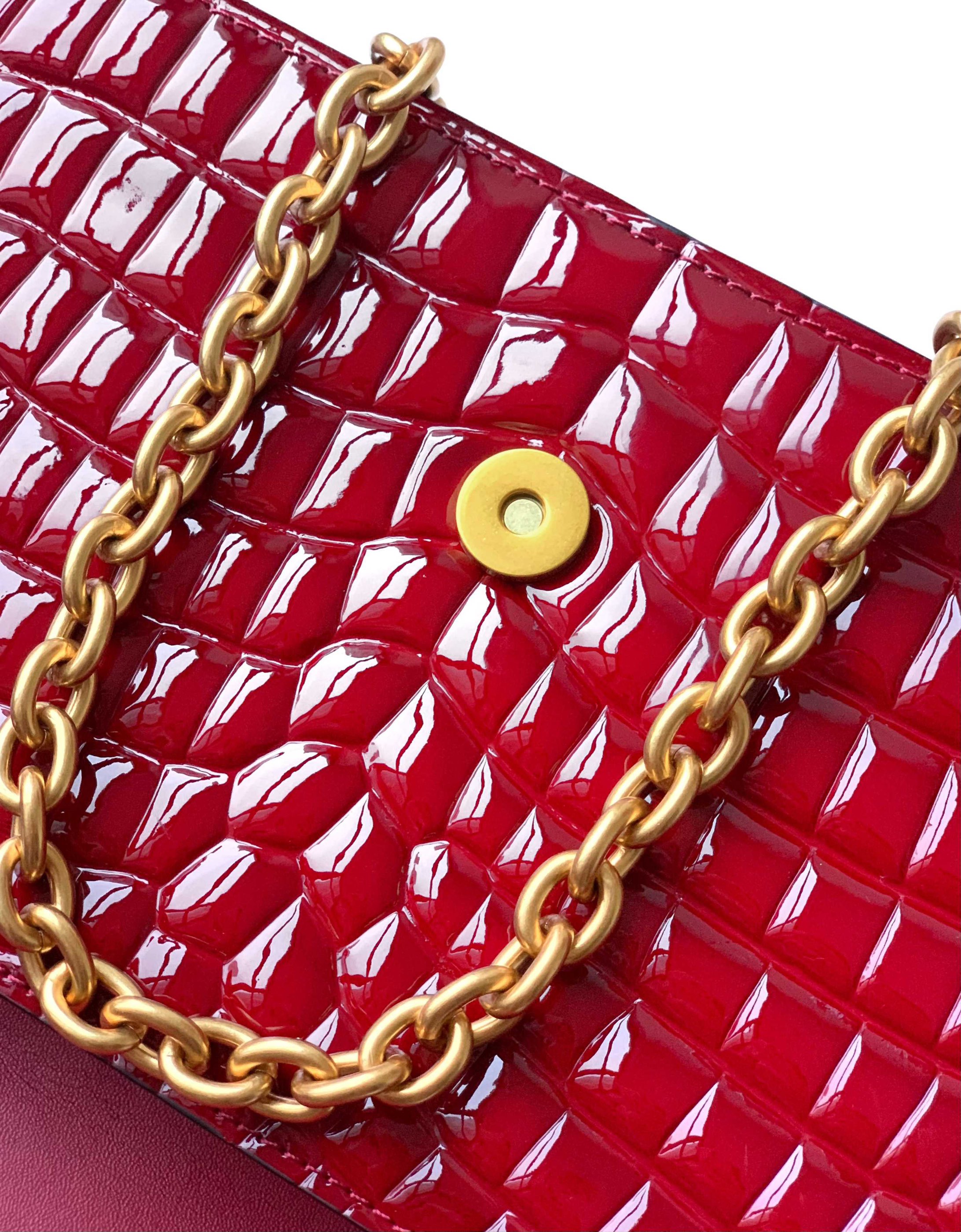 VALENTINO GARAVANI VAIN Original Leather Crocodile Embossed V50230 Burgundy