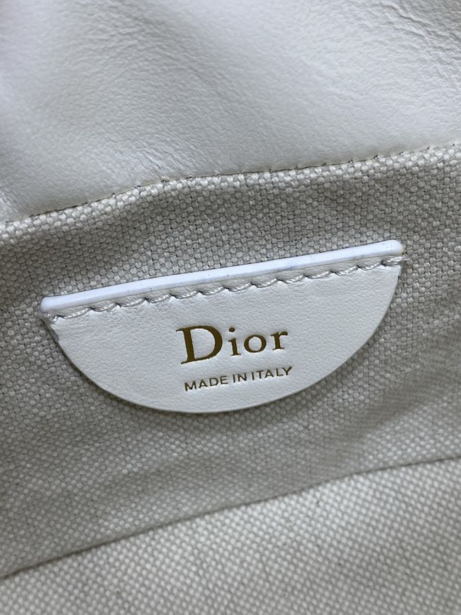 Dior Adiorable Mini Bucket Bag Cannage Lambskin S2426 white