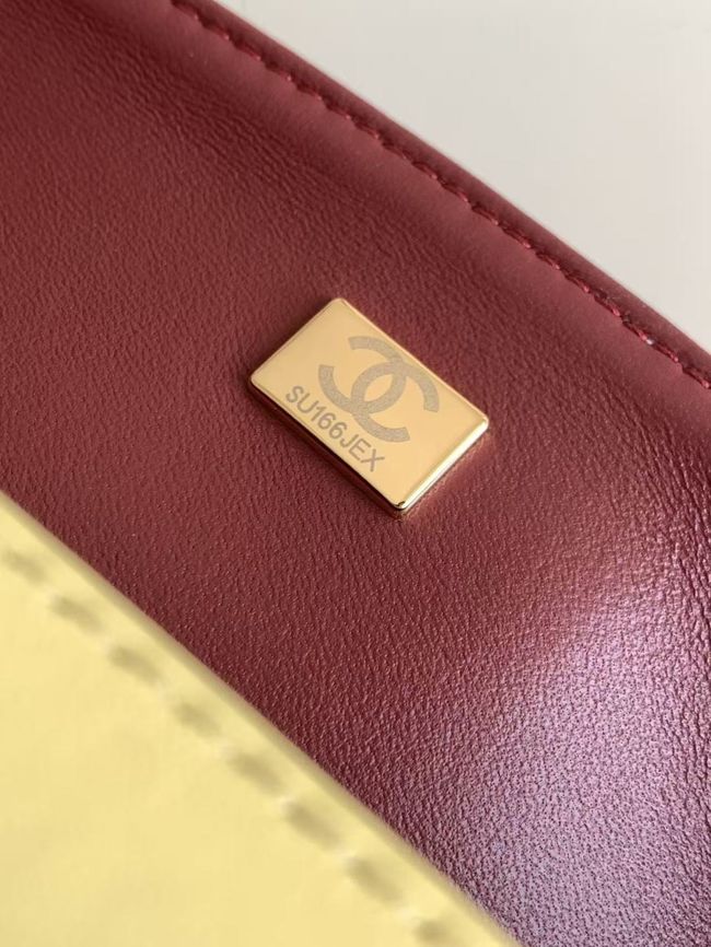 Chanel Flap Bag Lambskin AS6568 yellow Chanel Flap Bag Lambskin AS6568 yellow