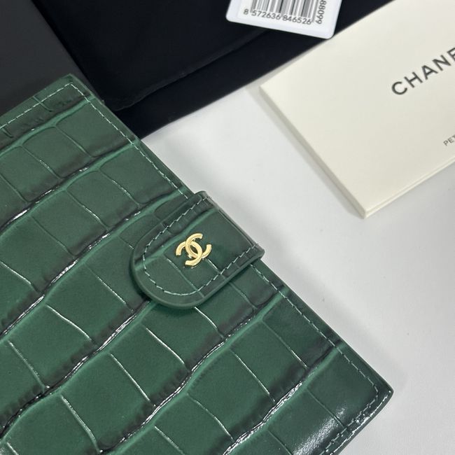 Chanel Passport Holder AP5193 green