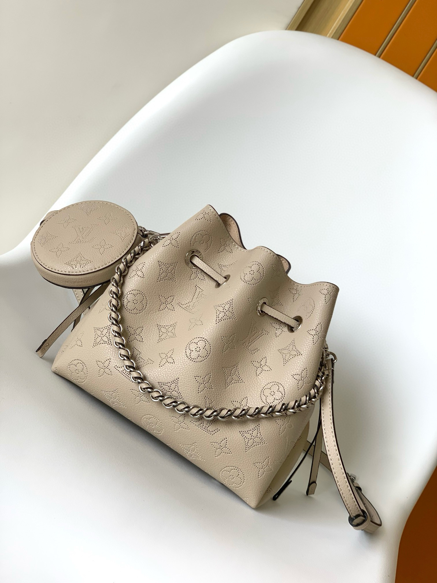 Louis Vuitton BELLA M57201 Creme Beige